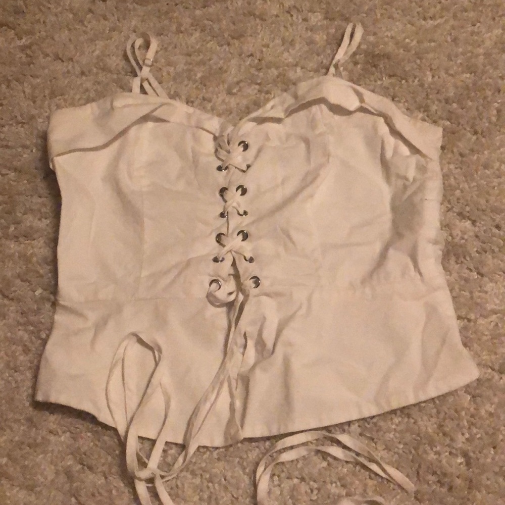lace in the middle crop top